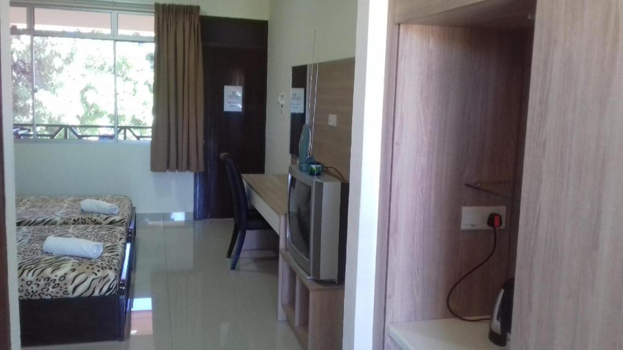 Seaside Travellers Inn Kinarut Buitenkant foto