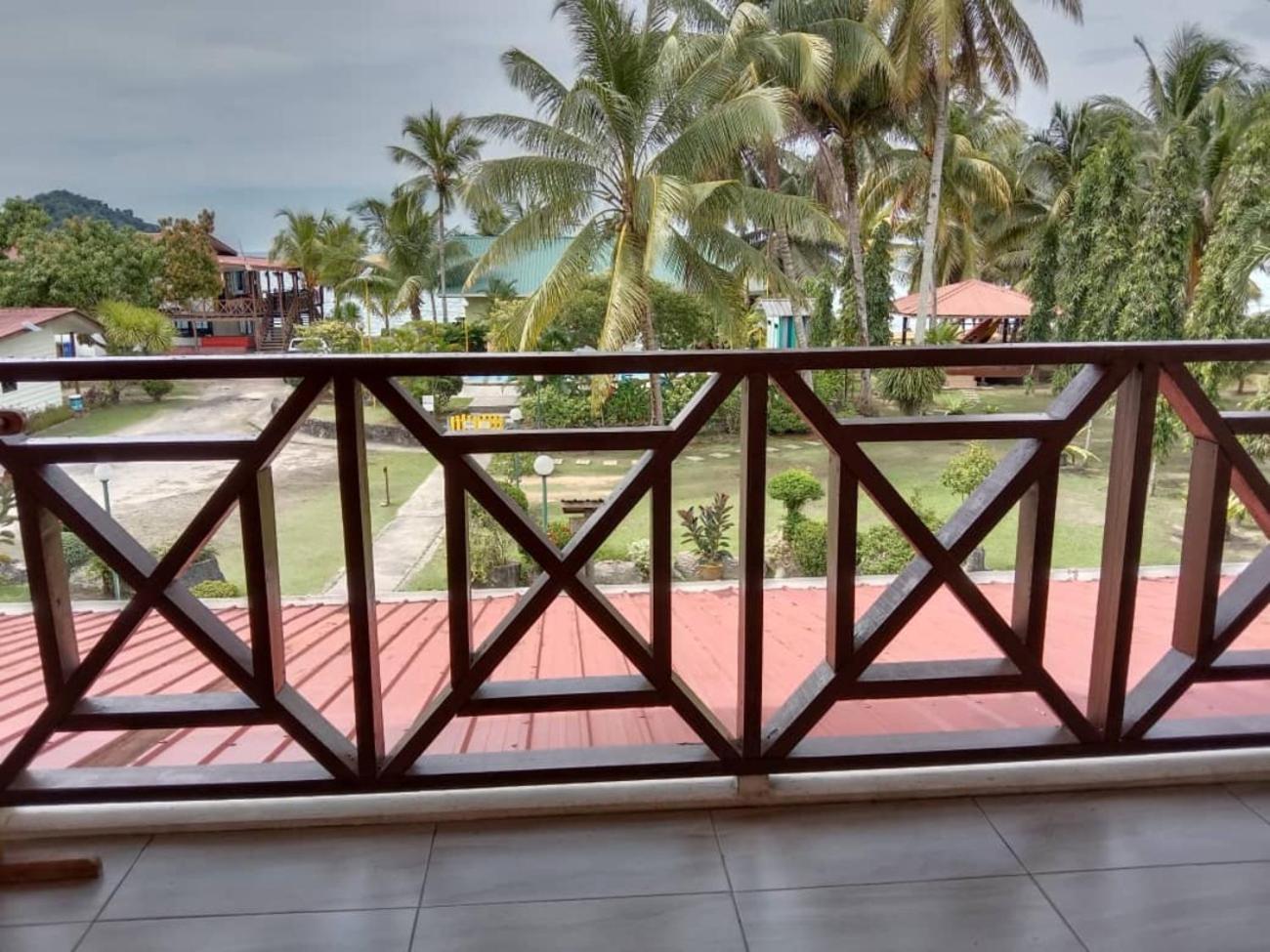 Seaside Travellers Inn Kinarut Buitenkant foto