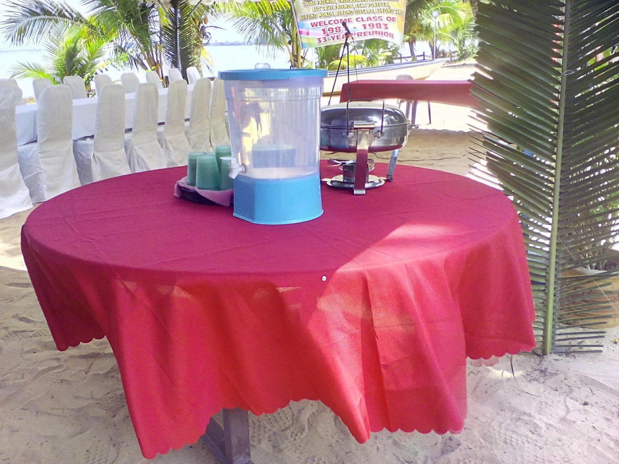 Seaside Travellers Inn Kinarut Buitenkant foto